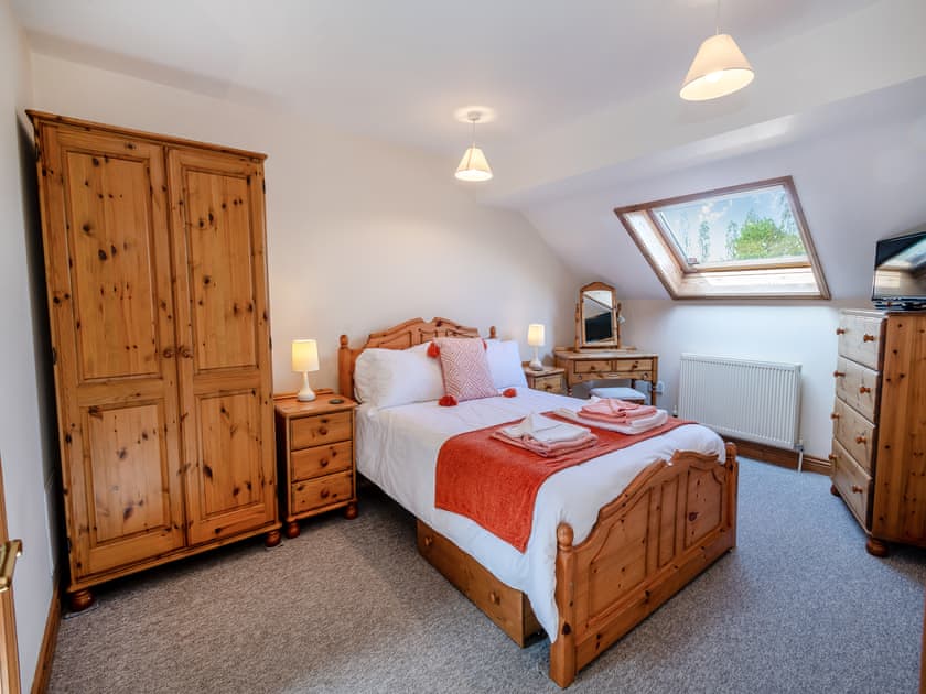 Double bedroom | Croft Cottage, Lydlinch, near Sturminster Newton