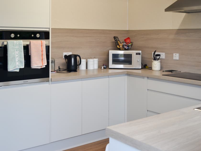 Kitchen | Proncy Farm Chalet, Dornoch
