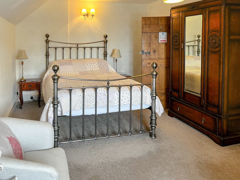 Double bedroom | Throwley Moor Farmhouse - Throwley Hall, Ilam, near Ashbourne