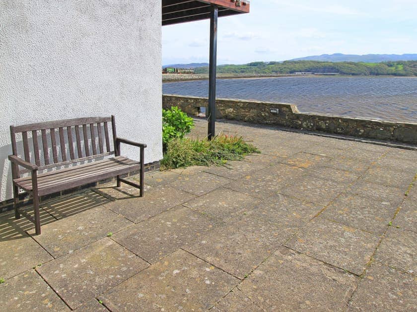 Shared patio area with sea view  | Estuary Flat With Views, Porthmadog