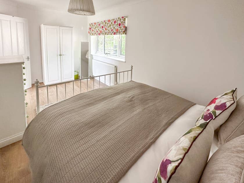 Double bedroom | Weaver’s Lodge, North Gorley, near Fordingbridge