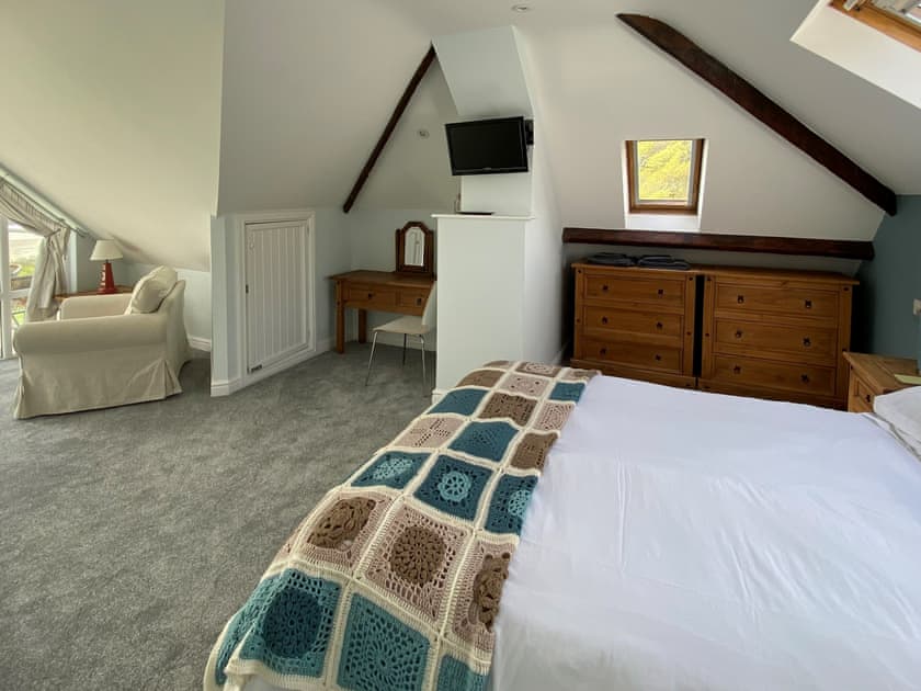 Master bedroom | Caefadog Fach, Barmouth