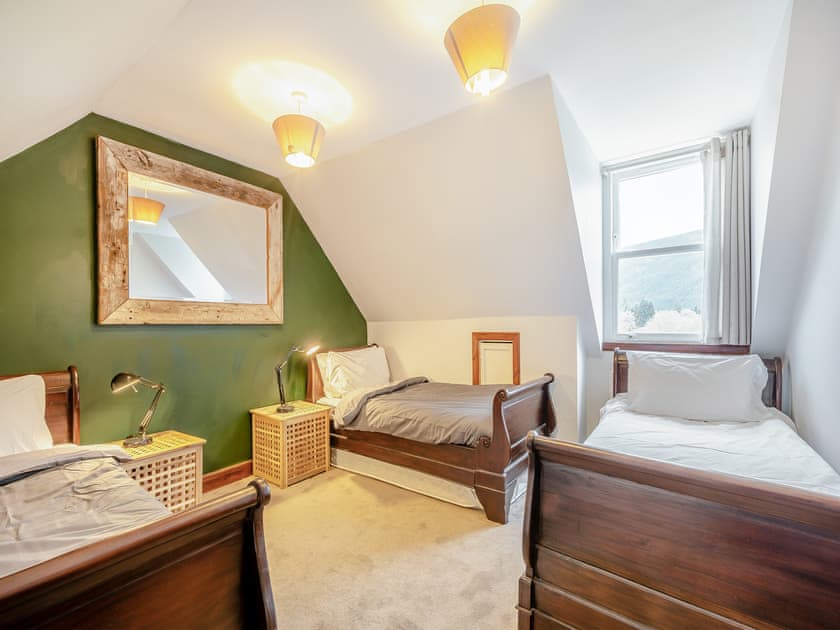 Triple bedroom | Eckford Annex - Eckford Cottage - Eckford Cottages, Dunoon