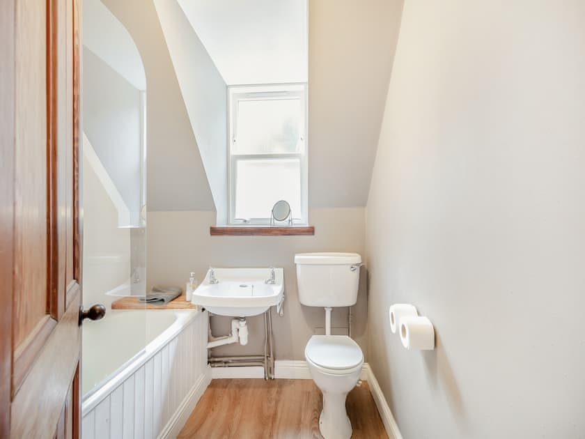 Bathroom | Eckford Annex - Eckford Cottage - Eckford Cottages, Dunoon