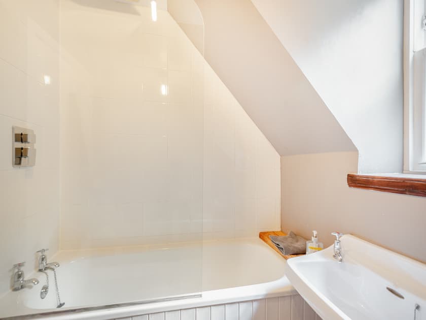 Bathroom | Eckford Annex - Eckford Cottage - Eckford Cottages, Dunoon