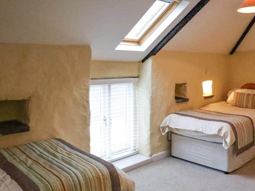 Triple bedroom  | The Hen House - Portclew Cottages, Freshwater East near Pembroke