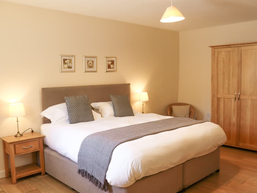 Double bedroom | The Bullpen - Portclew Cottages, Freshwater East near Pembroke