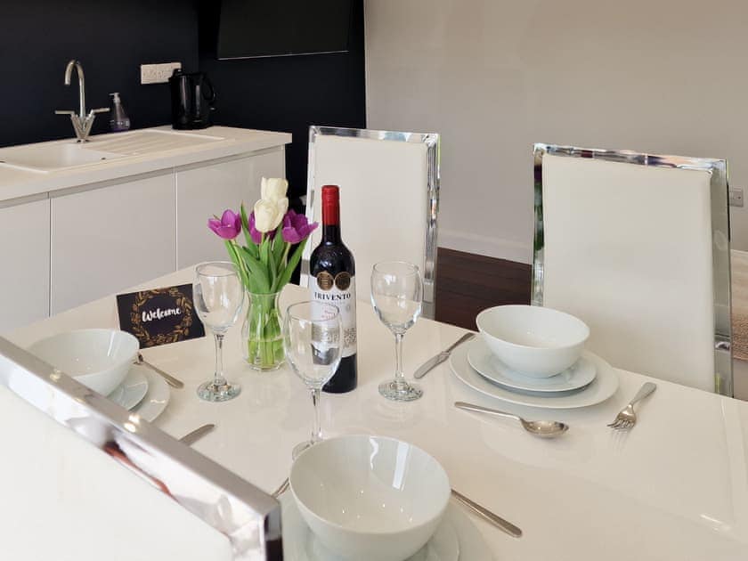 Open plan living space | The Gite at Wildflowers, Rowberrow