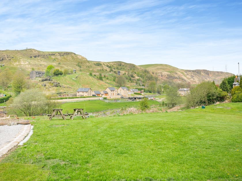 Garden and grounds | The Stables at Littleborough, Summit, Littleborough near Todmorden