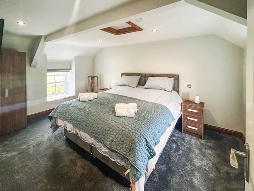 Superking bedroom | Ty Canol, Pencaerau, Rhiw, Pwllheli