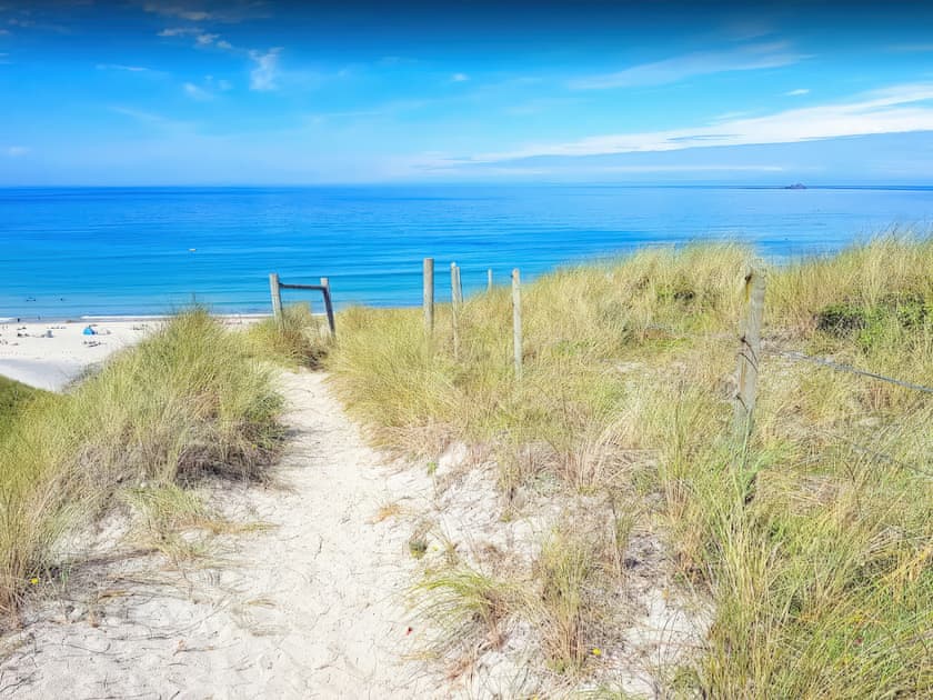 Surrounding area | Bishop Rock - Carn Towan Cottages, Sennen