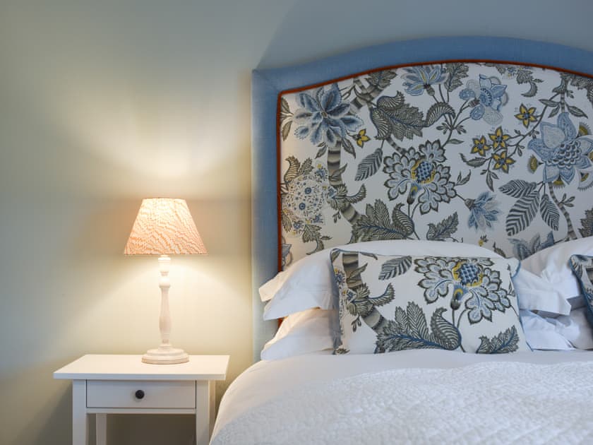 Double bedroom | Club Cottage, Farleigh Wallop, near Basingstoke