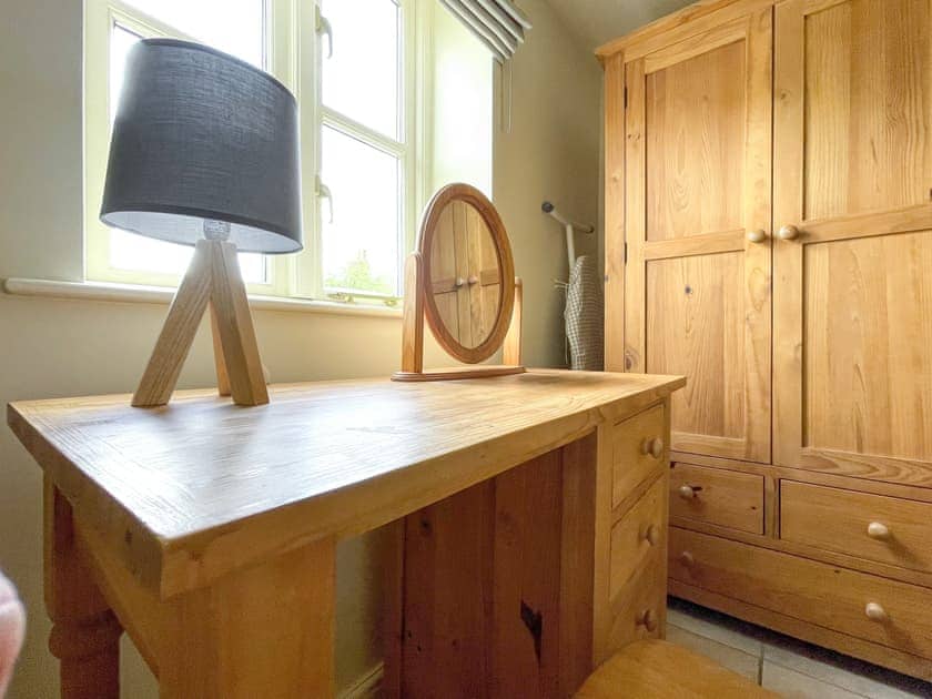 Double bedroom | Lily Pad 2 - Lily Pad Cottages, Nassington, near Stamford