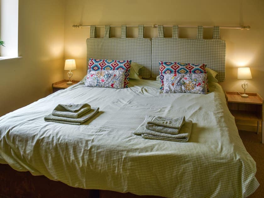 Double bedroom | Lily Pad 4 - Lily Pad Cottages, Nassington, near Stamford
