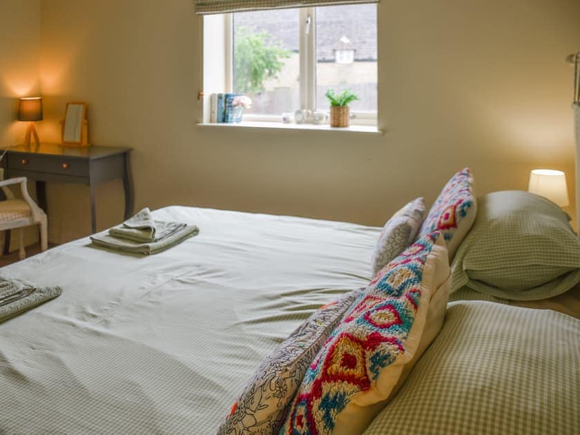 Double bedroom | Lily Pad 4 - Lily Pad Cottages, Nassington, near Stamford