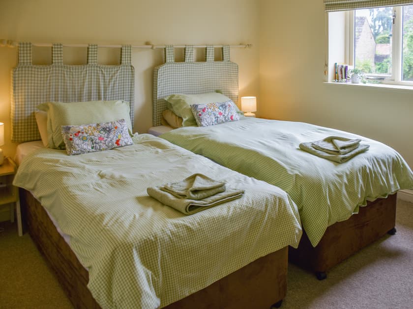 Twin bedroom | Lily Pad 4 - Lily Pad Cottages, Nassington, near Stamford