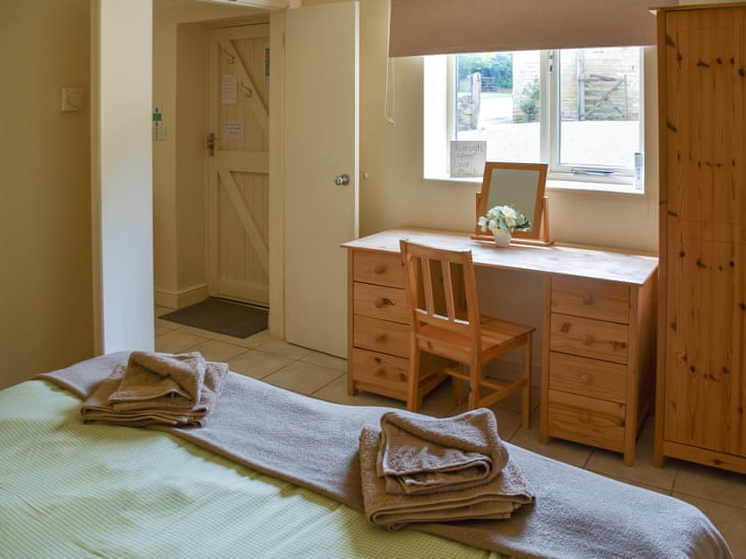 Double bedroom | Lily Pad 8 - Lily Pad Cottages, Nassington, near Stamford