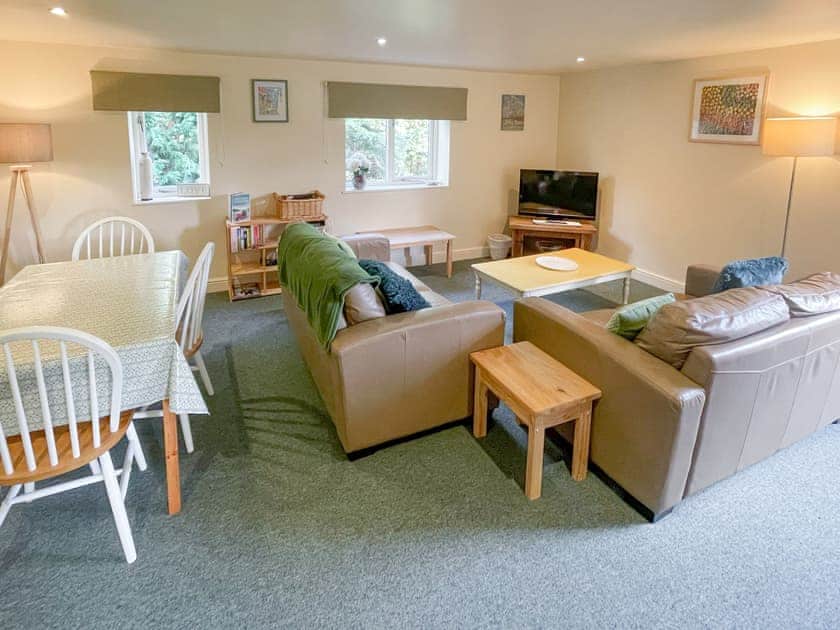 Open plan living space | Lily Pad 9 - Lily Pad Cottages, Nassington, near Stamford