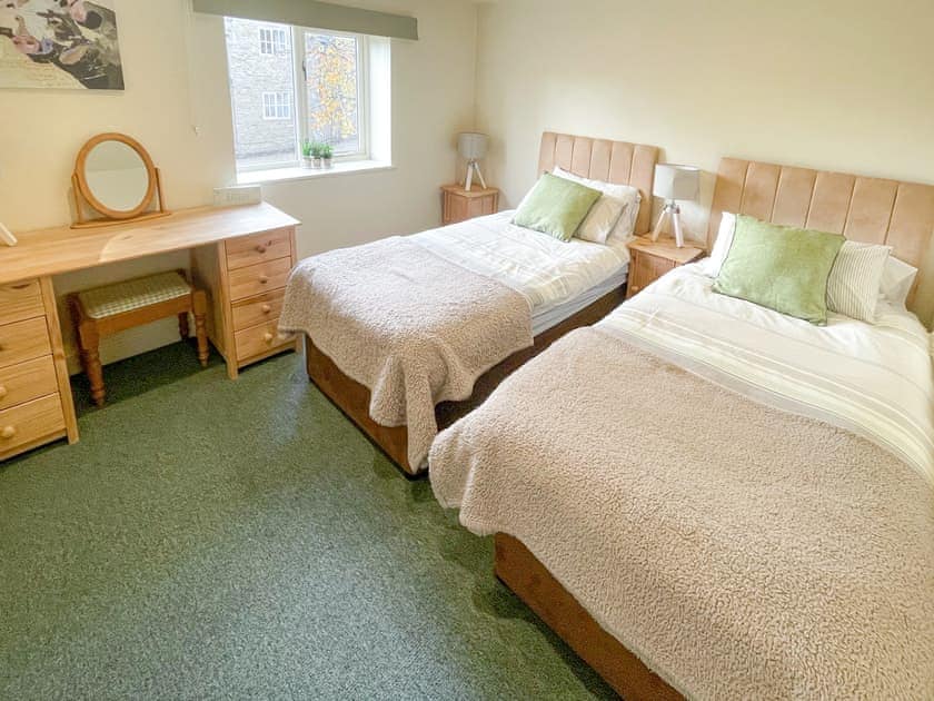 Twin bedroom | Lily Pad 9 - Lily Pad Cottages, Nassington, near Stamford