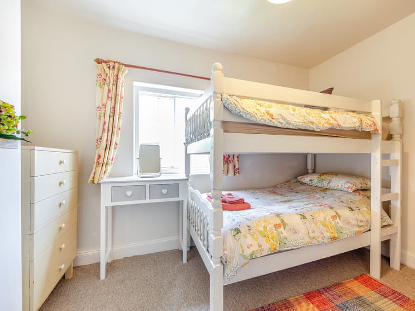 Bunk bedroom | Stamford Townhouse, Stamford