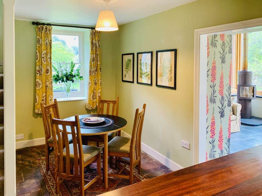 Hallway/kitchen area with casual dining area | Dol Y Clochydd, Llanfachreth, near Dolgellau