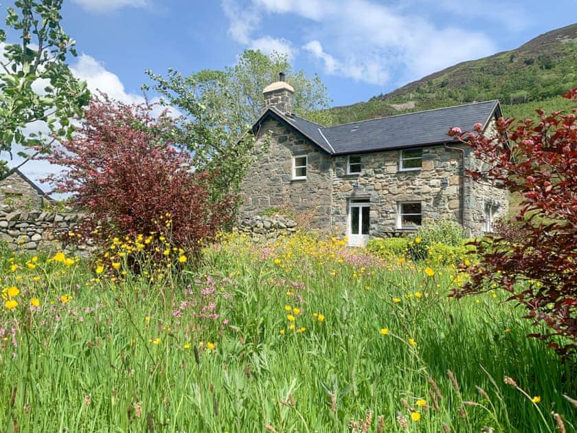 Beautiful riverside location | Dol Y Clochydd, Llanfachreth, near Dolgellau