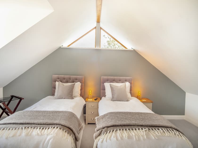 Twin bedroom | Red Squirrel Cottage, Whitwell, near Ventnor