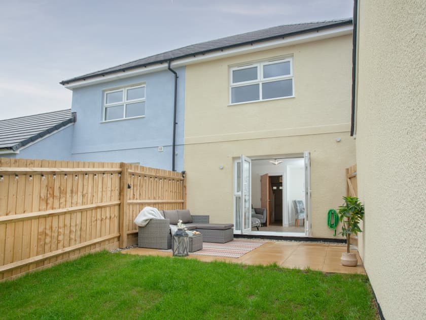 Harleys Hideaway (ref UK43702) in Appledore