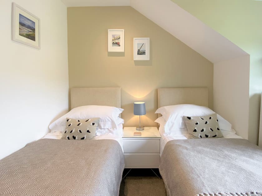 Twin bedroom | Rockpool Cottage - Tramway Cottages, Ellenabeich, Isle of Seil