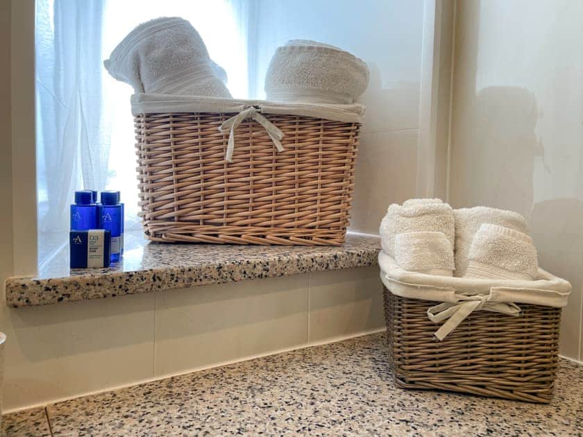Bathroom | Aird Steading Cottage - Aird Farm, Craignish, near Ardfern