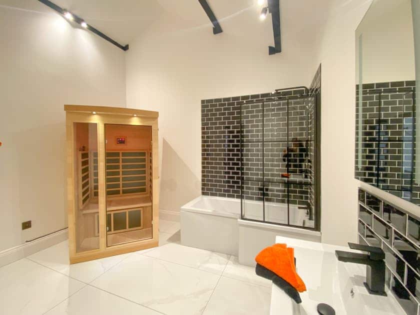 Bathroom | Holly Barn - Cabus Escapes, Cabus, near Garstang