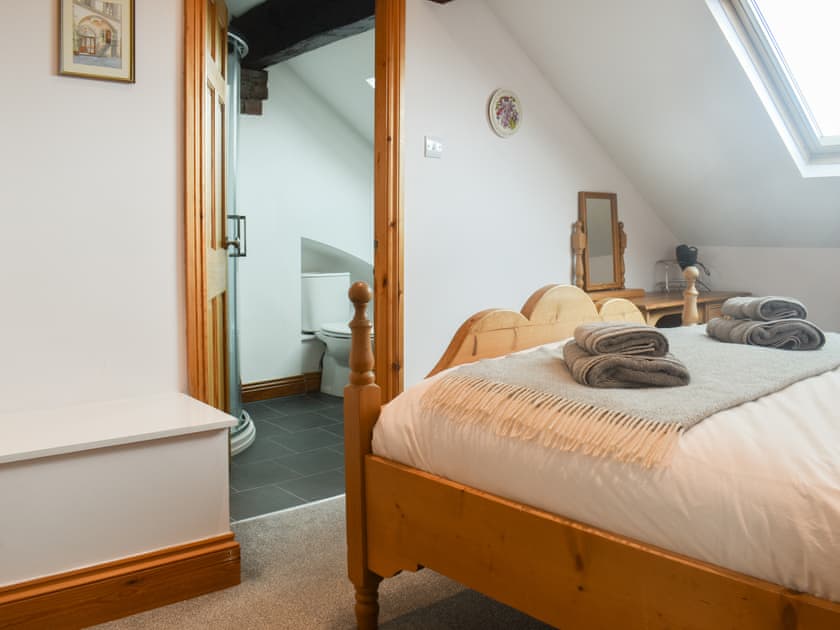 Double bedroom | Lancashire and Yorkshire Cottage, Hellifield, near Skipton