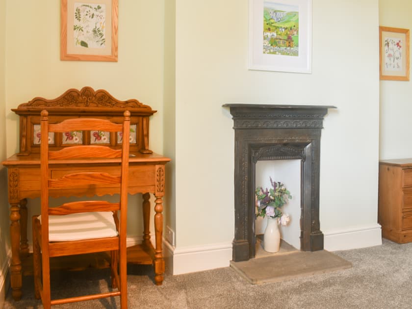 Double bedroom | Lancashire and Yorkshire Cottage, Hellifield, near Skipton