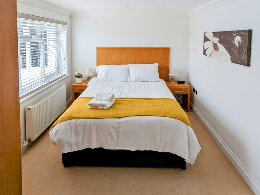 Double bedroom | 7 Goodrington Lodge - Goodrington Lodge, Paignton