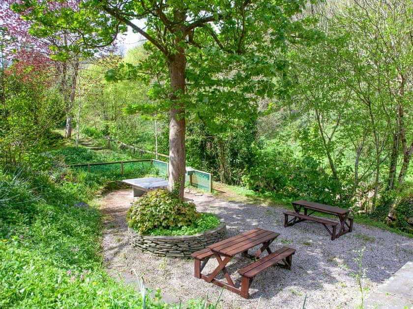 Garden and grounds | Tuckenhay Mill, Bow Creek, between Dartmouth and Totnes