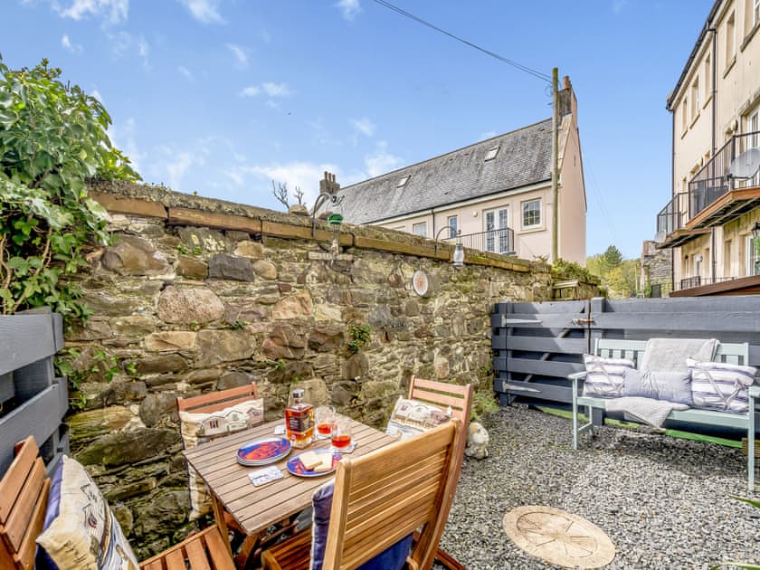 Garden | Harbour Retreat, Garlieston