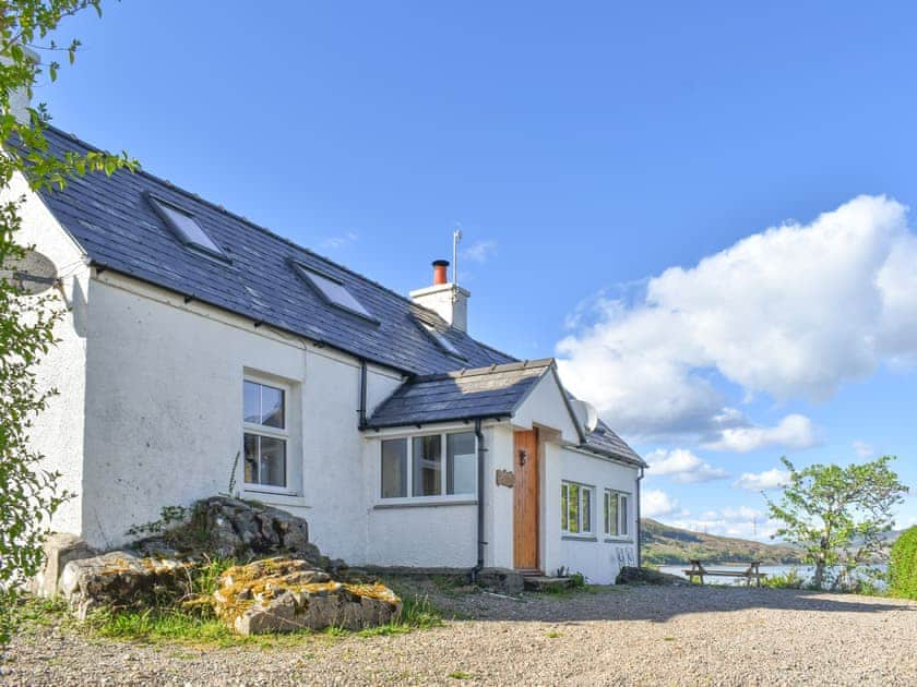 Exterior | The House On The Slip - Lochside Retreat, Kylerhea