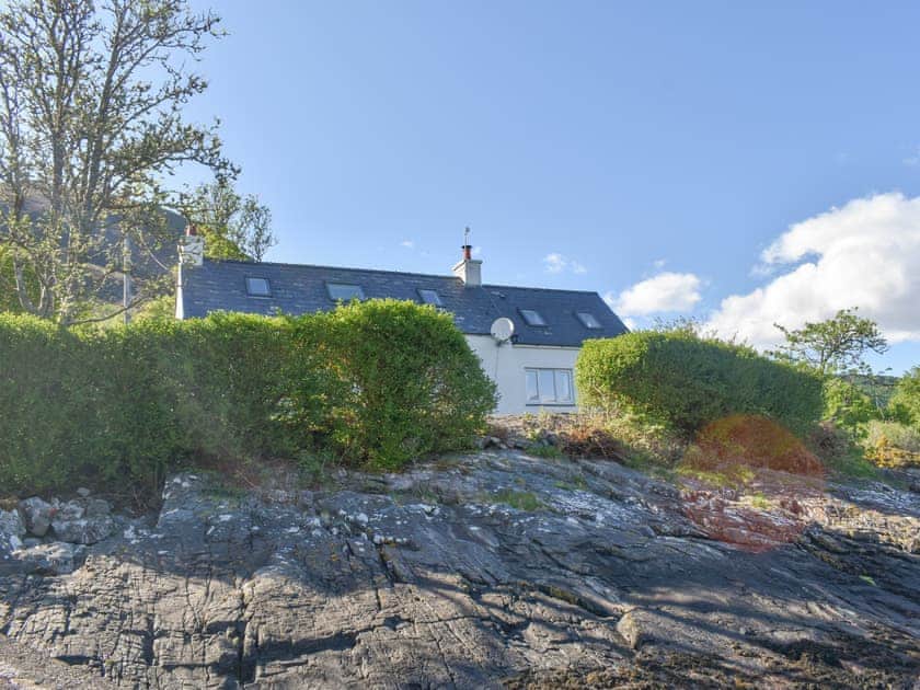Setting | The House On The Slip - Lochside Retreat, Kylerhea