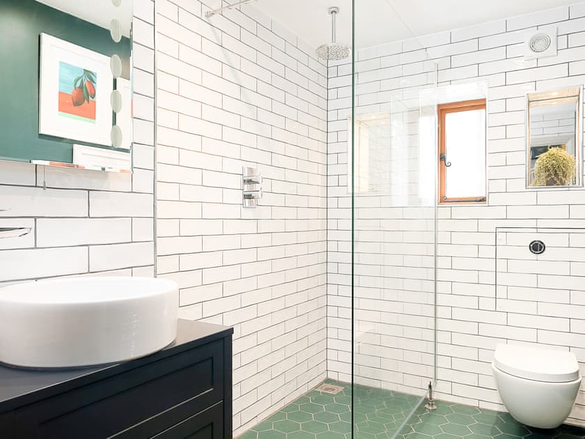 Shower room | Lantern Lodge, Bramley, near Tadley
