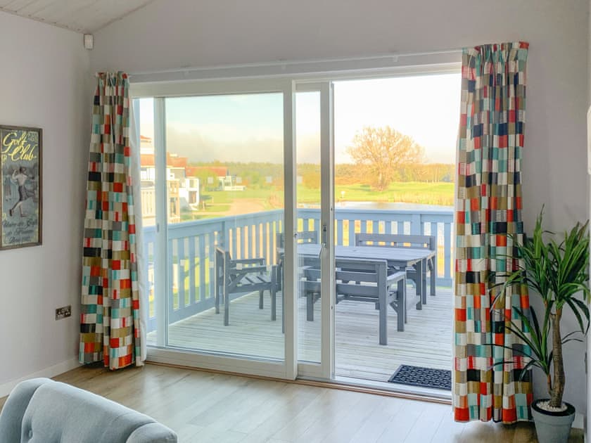 Living room | Twin Oaks, Fritton, near Great Yarmouth