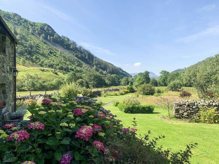 The garden looking towards Cader Idris | Dol Y Clochydd, Llanfachreth, near Dolgellau