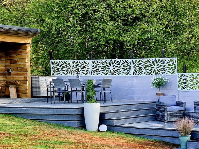 Decking | Black Spout Cottage, Pitlochry