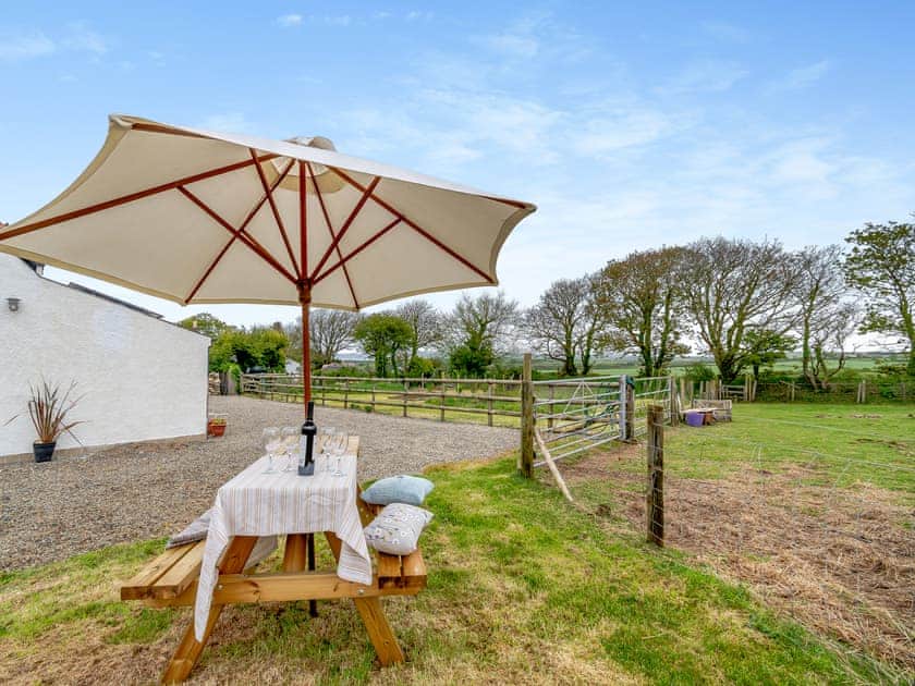 Garden | Caerau Bach, Trefin, near St David’s