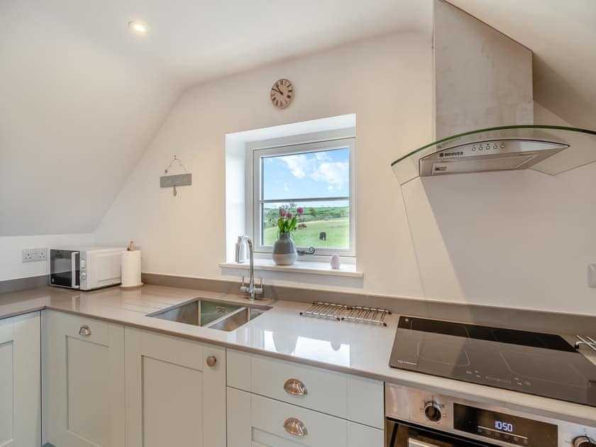 Kitchen area | Caerau Bach, Trefin, near St David’s