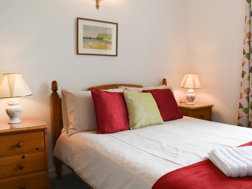 Double bedroom | Madderhay - Lanwithan Cottages, Lostwithiel