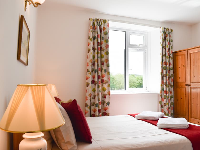 Double bedroom | Madderhay - Lanwithan Cottages, Lostwithiel