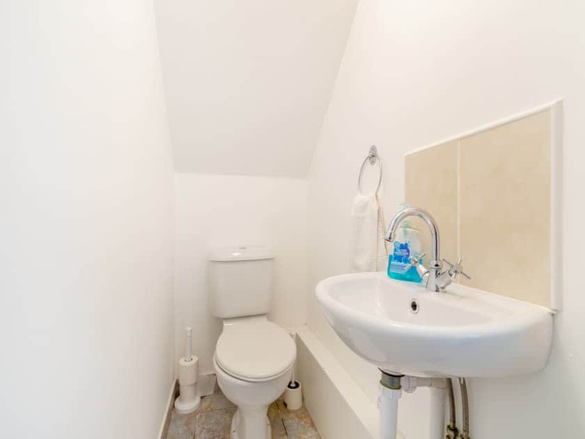 Bathroom | The Granary - Wilson Cottages, Lingdale, near Saltburn-by-the-Sea