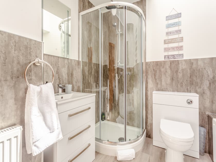 Double bedroom | Fyvie Cottage, Fort William