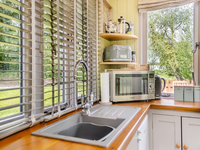 Kitchen area | Summer House - Shropshire Glamping, Telford