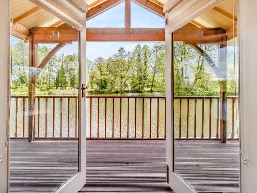 Veranda | Summer House - Shropshire Glamping, Telford